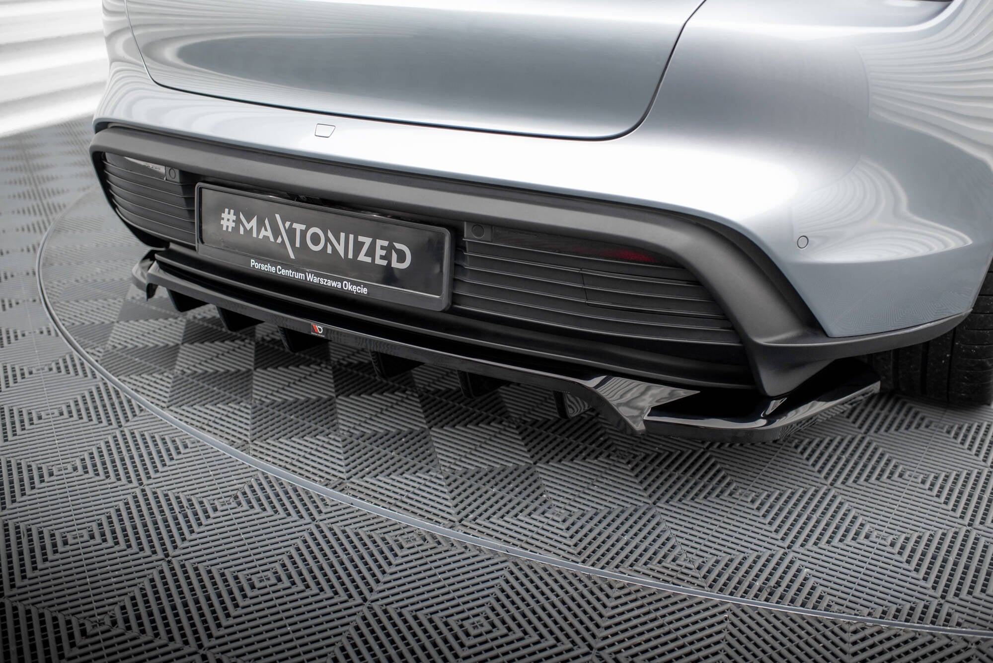 Heckdiffusor Satz Porsche Taycan Mk1