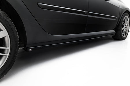 Frontspoiler Lippe, Seitenschweller, Heckdiffusor Satz Renault Laguna Hatchback GT Mk3