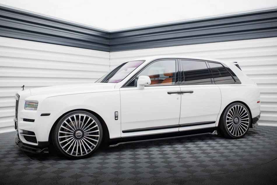 Frontspoiler Lippe, Seitenschweller und Heckdiffusor Rolls Royce Cullinan