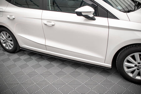 Frontspoiler Lippe, Heckdiffusor und Seitenschweller für Seat Ibiza Mk5