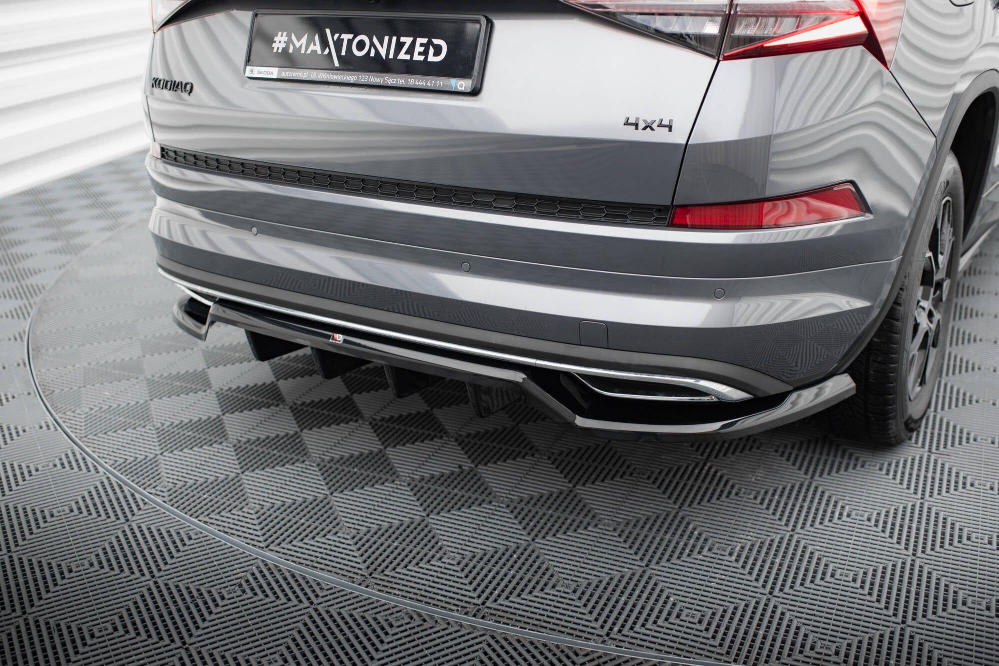 Frontspoiler Lippe, Seitenschweller und Heckdiffusor Skoda Kodiaq Sportline Mk1 Facelift