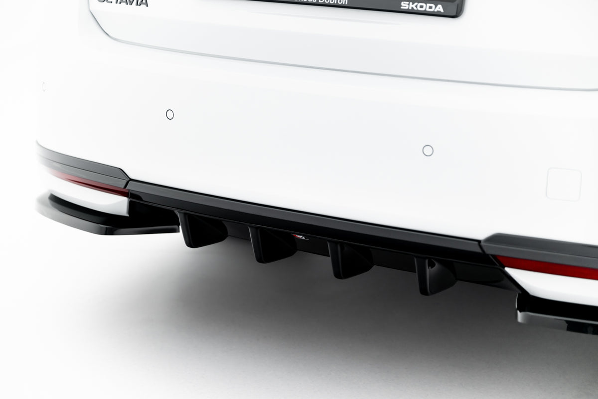 Frontspoiler Lippe, Seitenschweller, Heckdiffusor Skoda Octavia Sportline Liftback / Combi MK4 Facelift