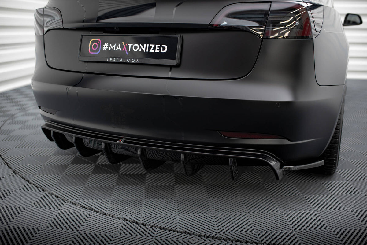 Frontspoiler Lippe, Seitenschweller und Heckdiffusor Satz Tesla Model 3