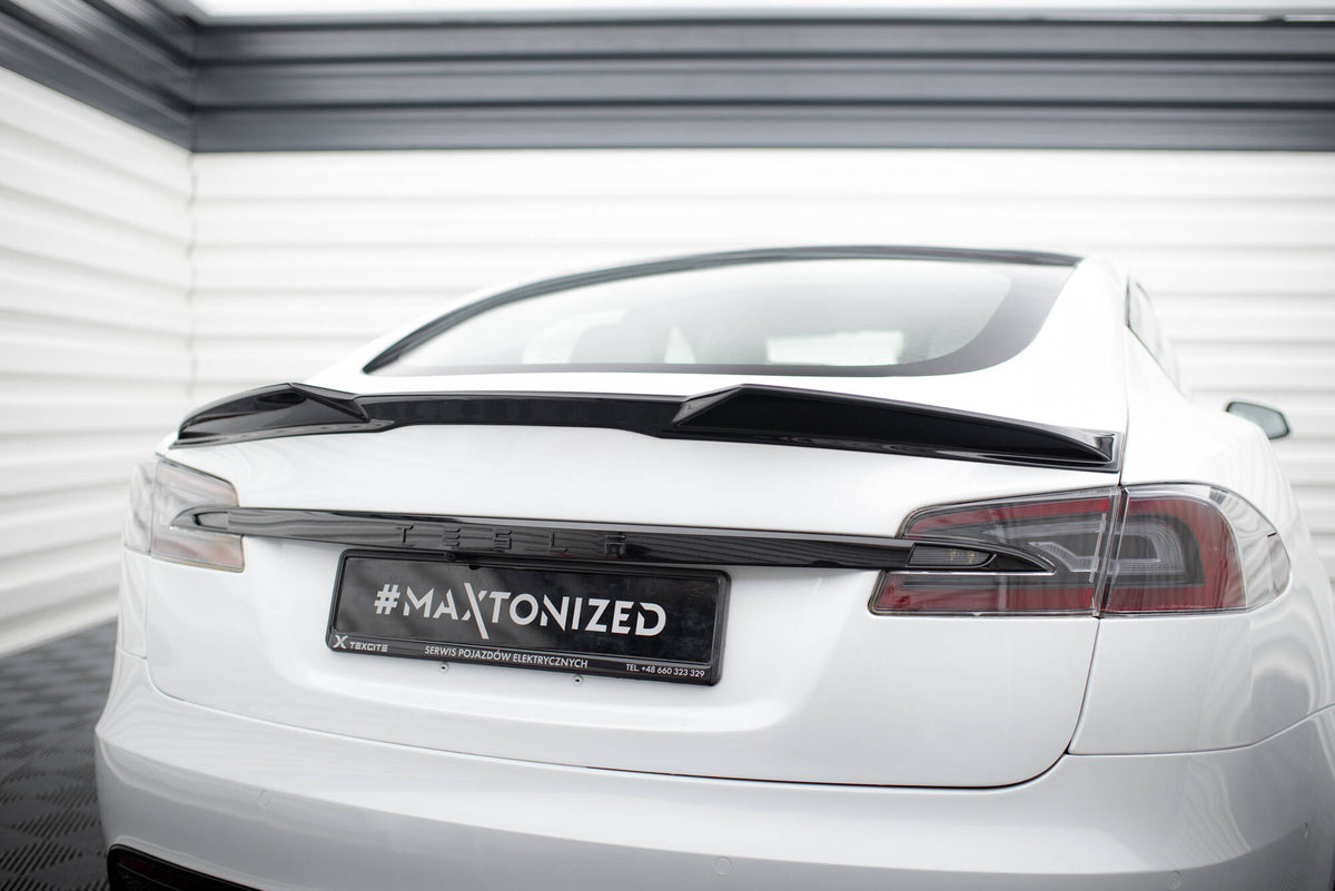 Frontspoiler Lippe, Seitenschweller und Heckdiffusor Satz Tesla Model S Plaid Mk1 Facelift