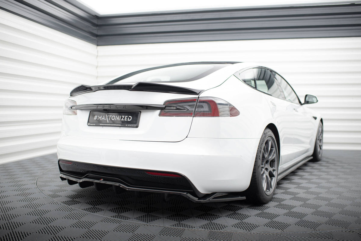 Frontspoiler Lippe, Seitenschweller und Heckdiffusor Satz Tesla Model S Plaid Mk1 Facelift