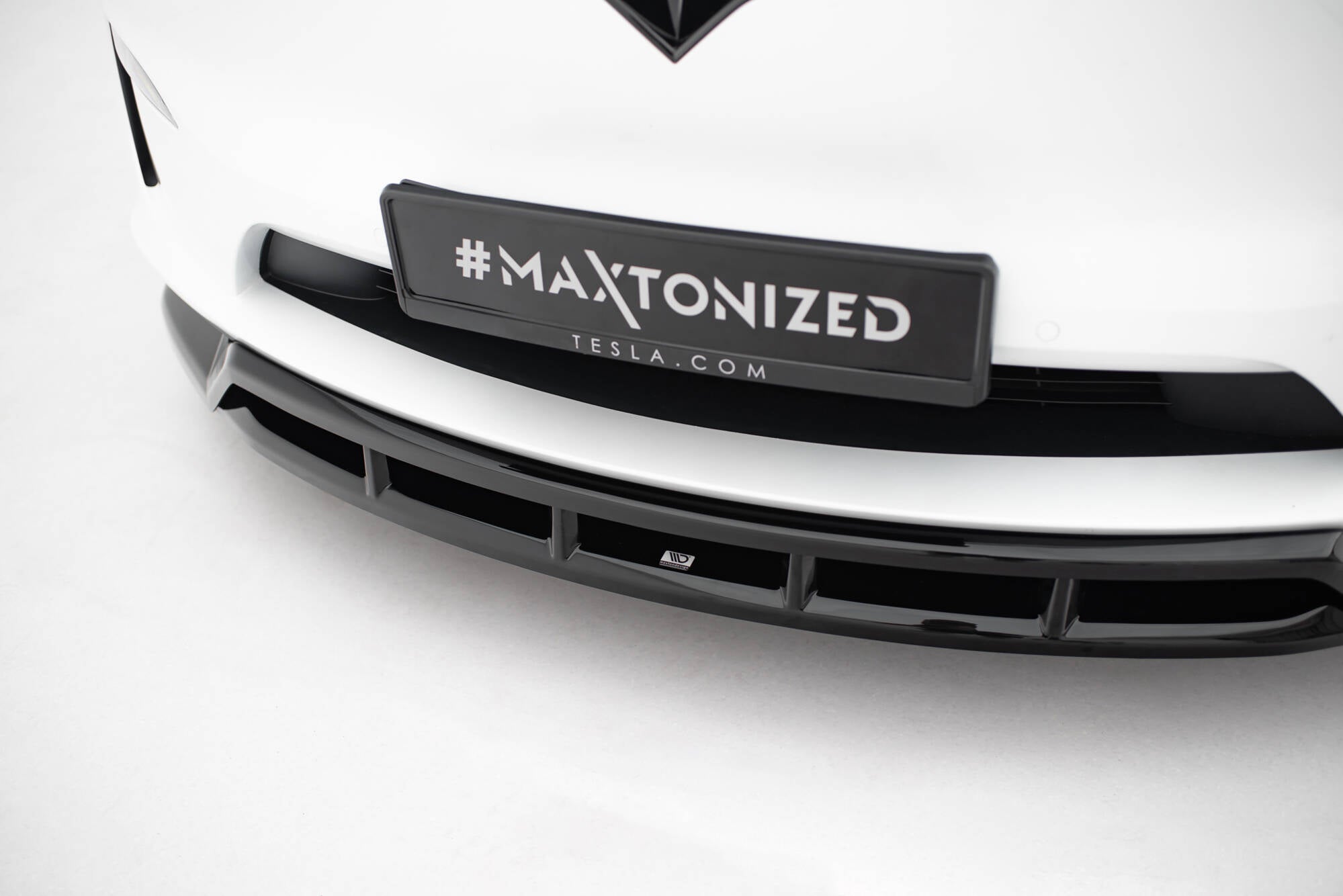 Frontspoiler Lippe Tesla Model X Mk1 Facelift & Seitenschweller & Heckdiffusor