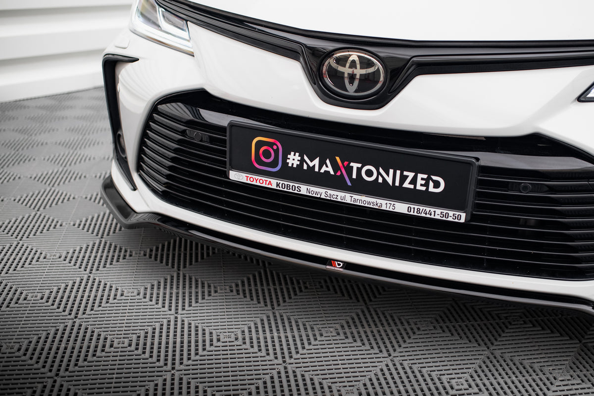 Frontspoiler Lippe, Seitenschweller, Heckdiffusor Toyota Corolla XII Sedan