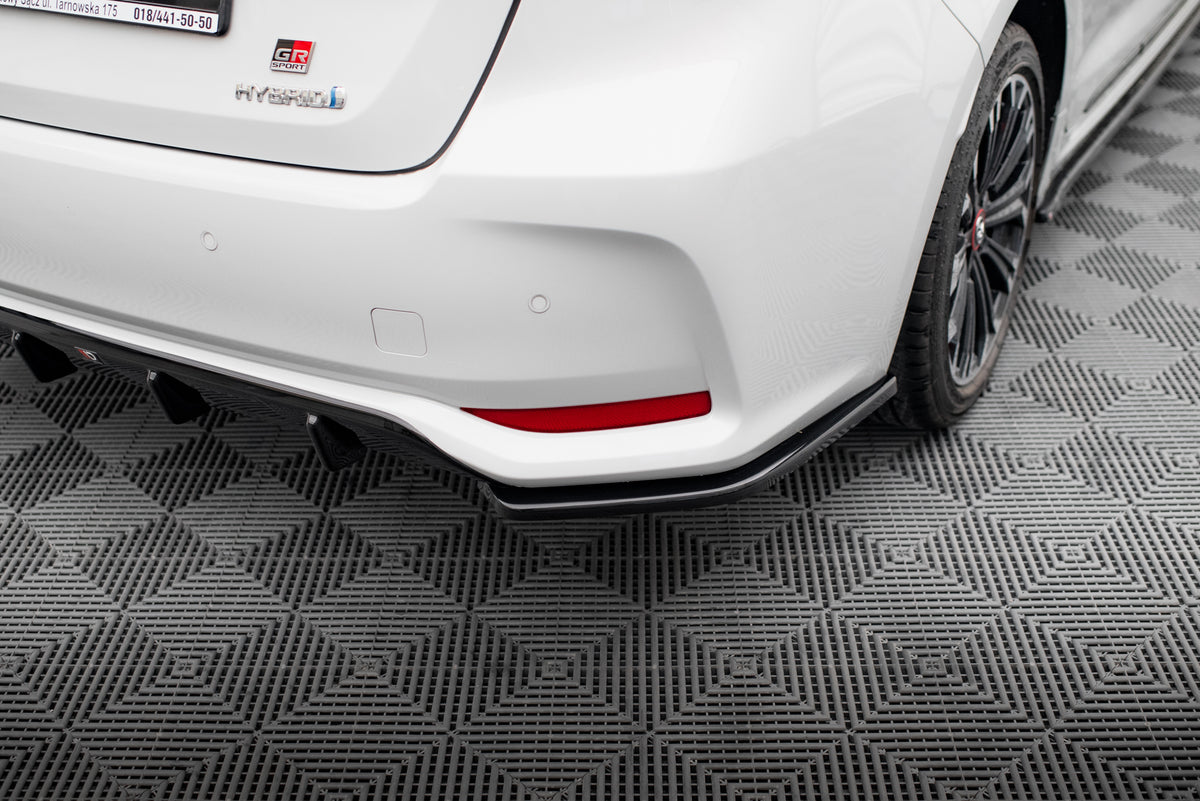 Frontspoiler Lippe, Seitenschweller, Heckdiffusor Toyota Corolla XII Sedan