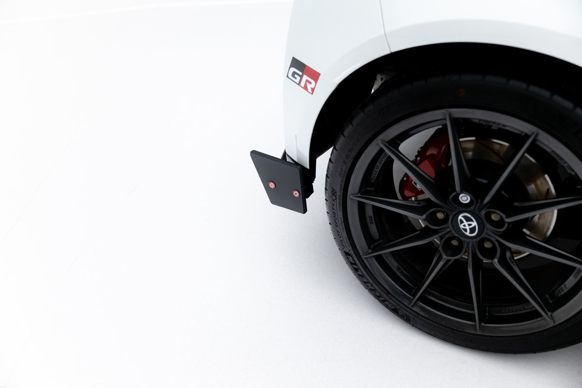Frontspoiler Lippe, Seitenschweller, Heckdiffusor Toyota GR Yaris MK4