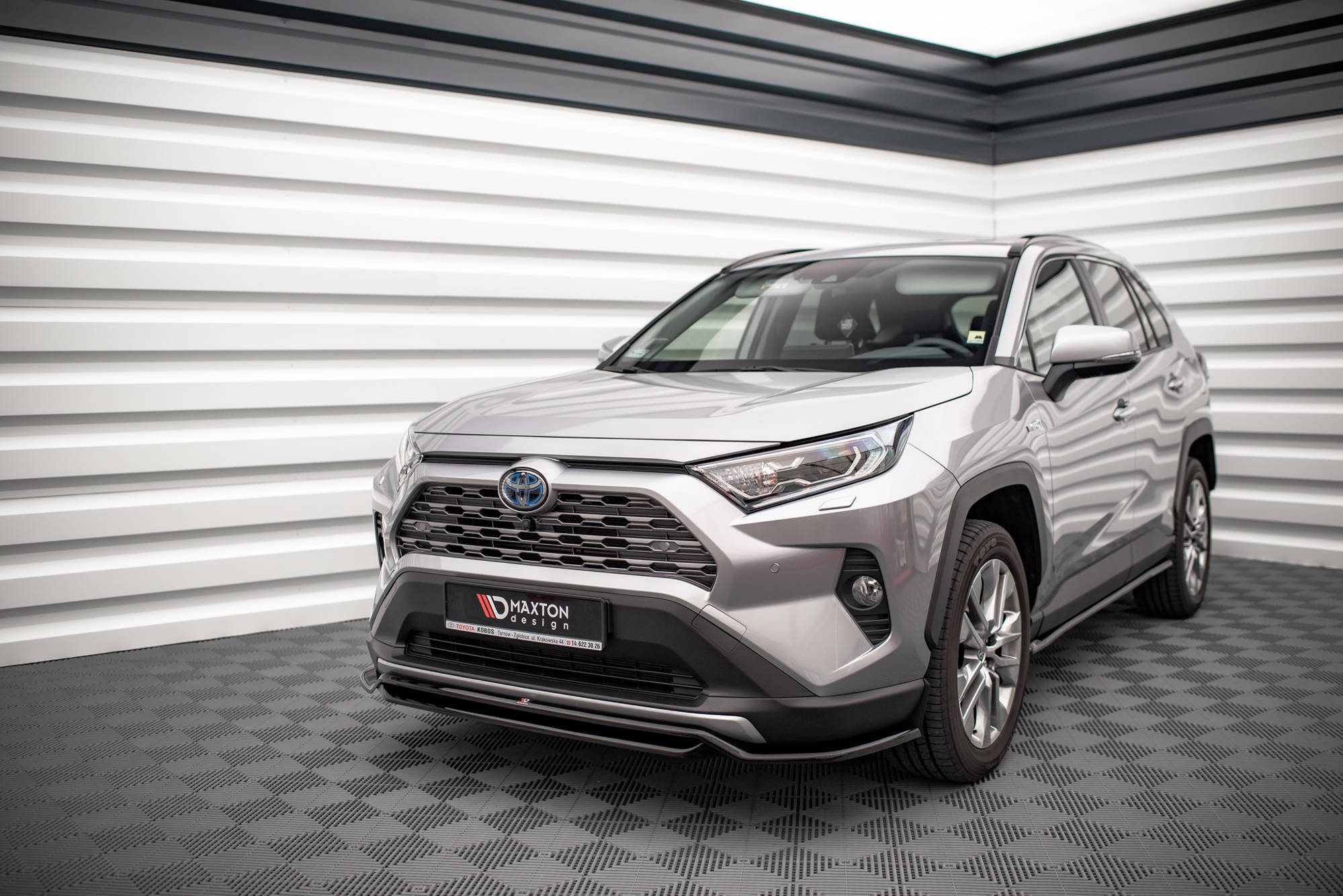 Frontspoiler Lippe, Seitenschweller und Heckdiffusor Satz Toyota RAV4 Mk5