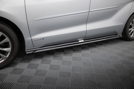 Frontspoiler Lippe, Seitenschweller und Heckdiffusor Satz Toyota Sienna Mk4