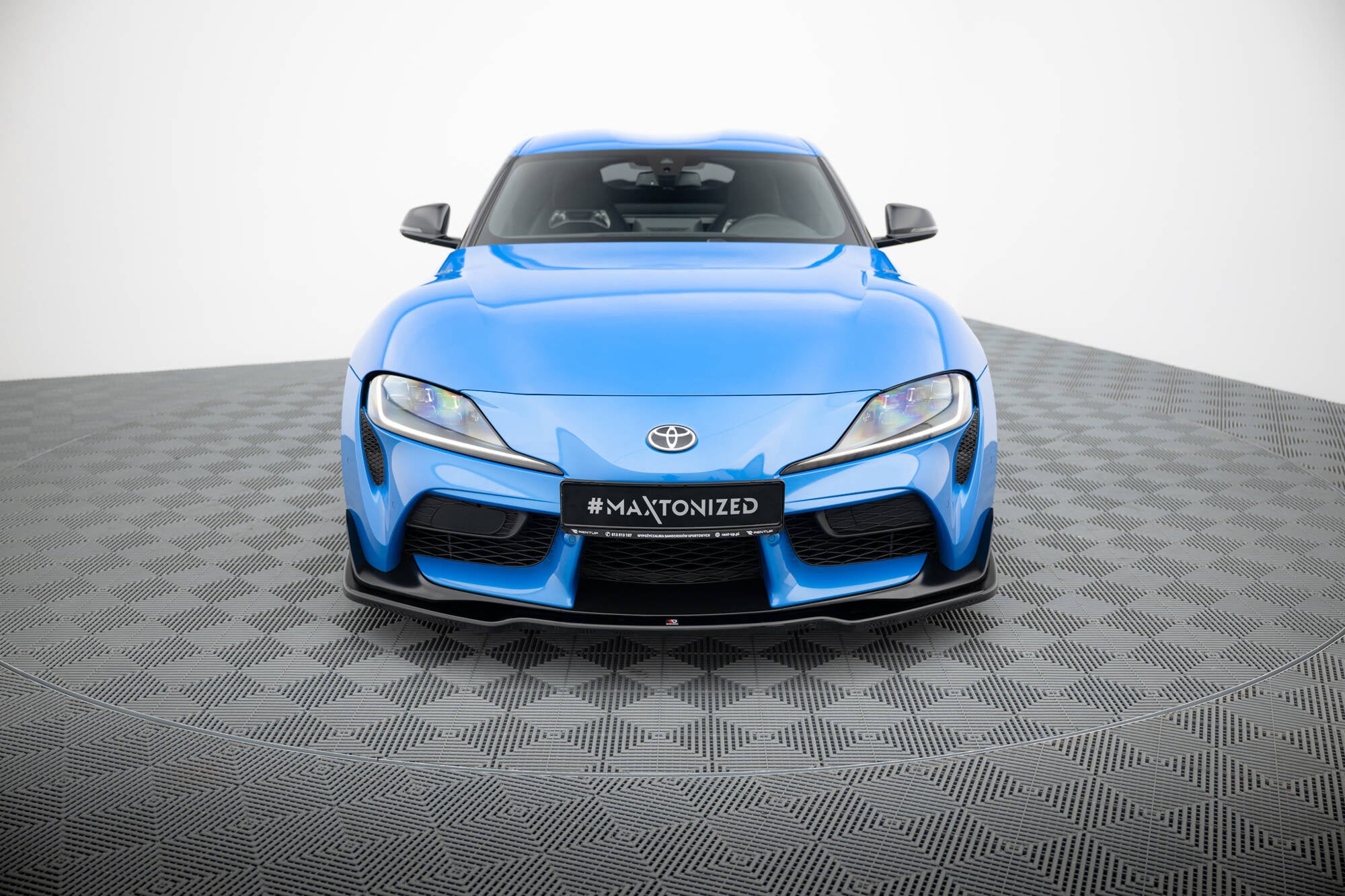 Frontspoiler Lippe, Seitenschweller und Heckdiffusor Satz Toyota Supra Mk5