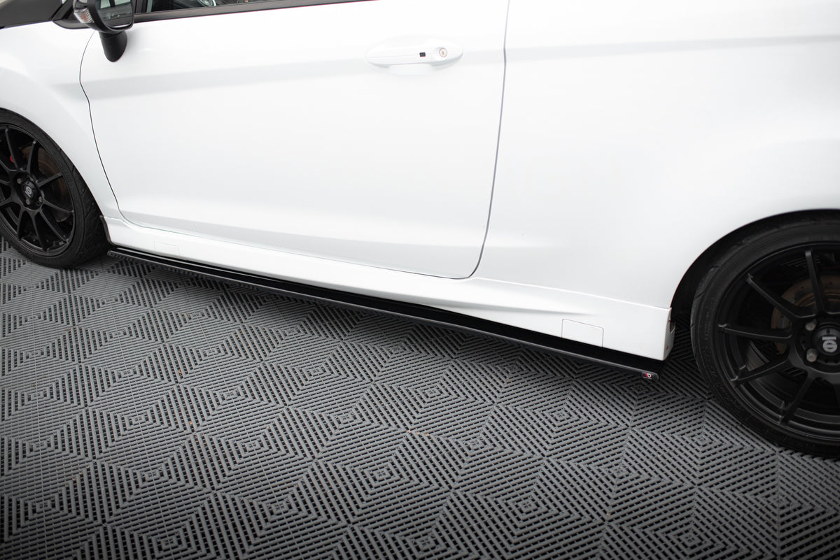 Frontspoiler Lippe, Seitenschweller, Heckdiffusor V.1 Ford Fiesta ST MK7 Facelift