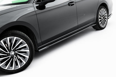 Frontspoiler Lippe, Seitenschweller, Heckdiffusor V.1 Skoda Superb Sedan MK4