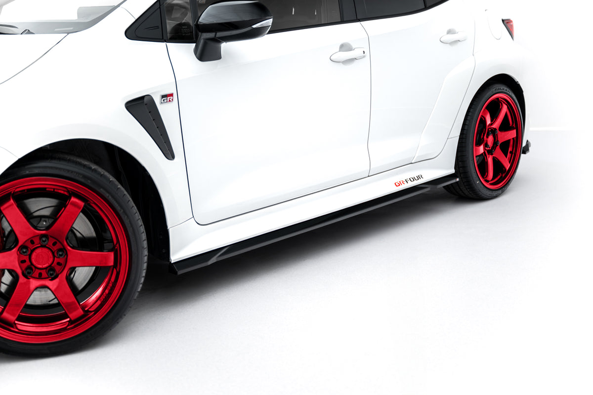 Frontspoiler Lippe, Seitenschweller, Heckdiffusor V.1 Toyota GR Corolla MK12