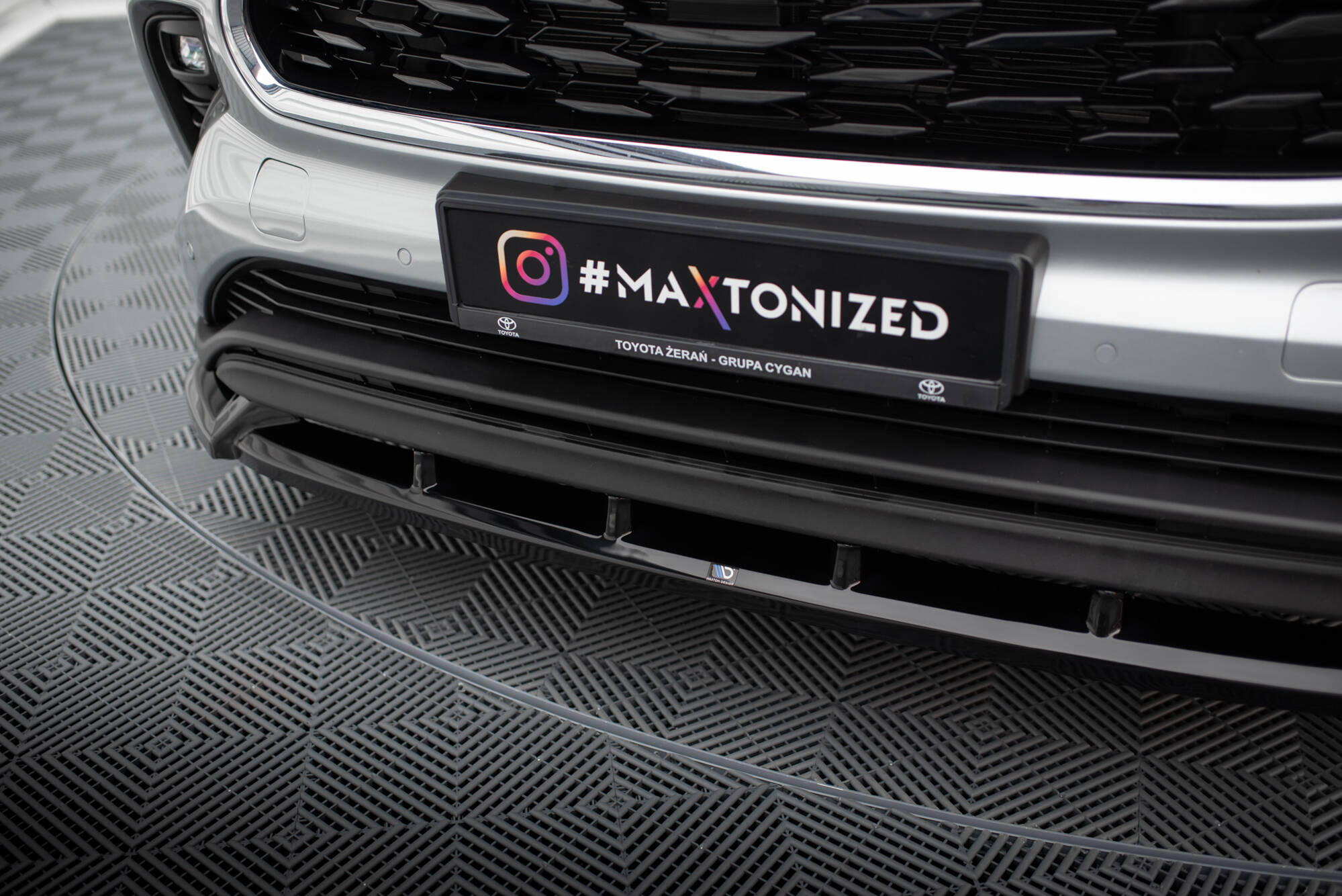 Frontspoiler Lippe V.1 Toyota Highlander Mk4