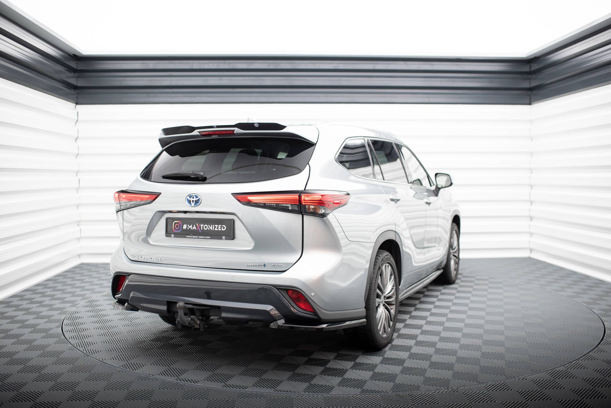 Frontspoiler Lippe V.1 Toyota Highlander Mk4