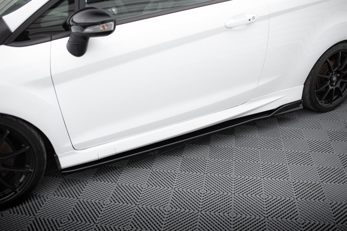 Frontspoiler Lippe, Seitenschweller, Heckdiffusor V.2 Ford Fiesta ST MK7 Facelift