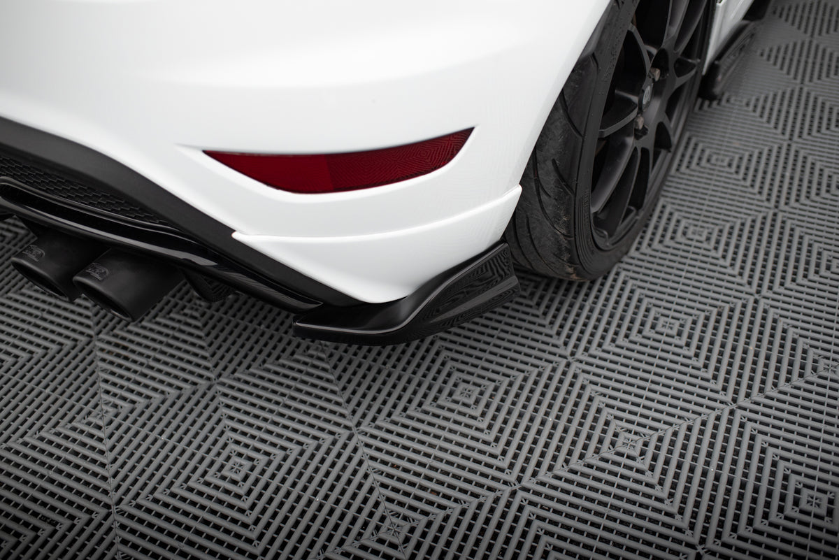 Frontspoiler Lippe, Seitenschweller, Heckdiffusor V.2 Ford Fiesta ST MK7 Facelift
