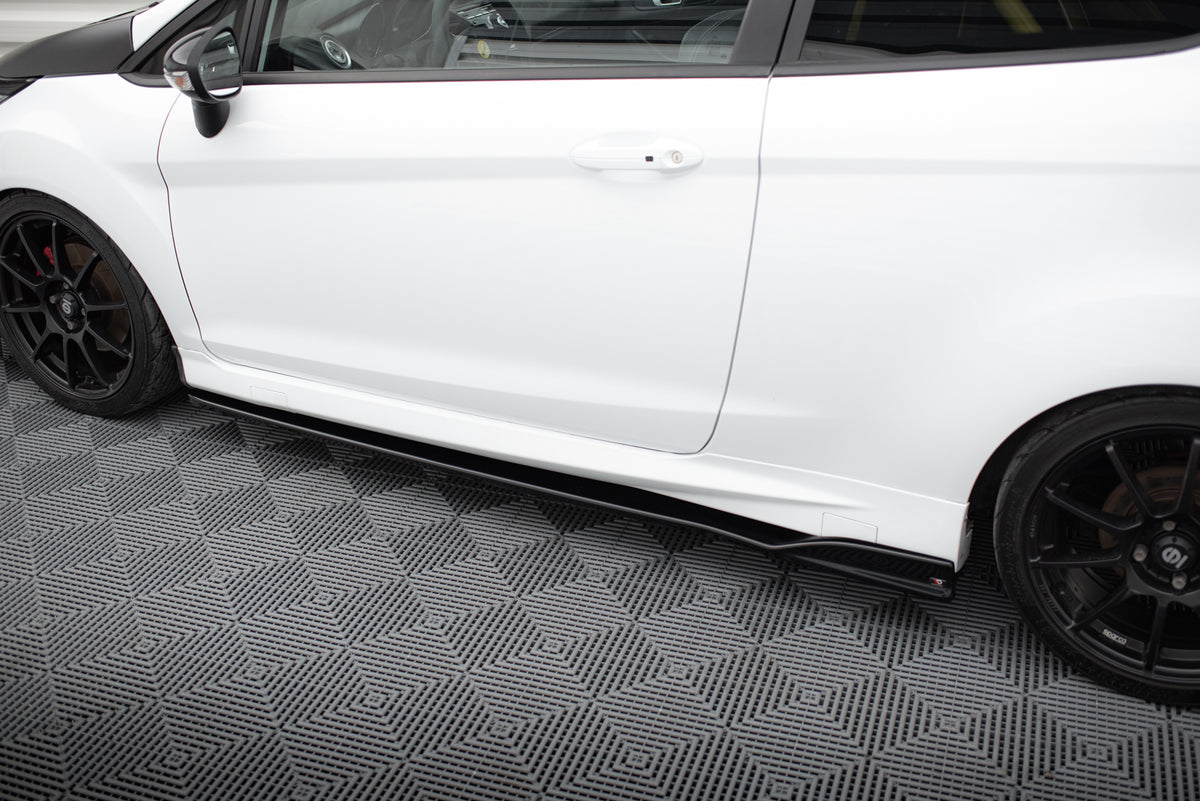 Frontspoiler Lippe, Seitenschweller, Heckdiffusor V.2 Ford Fiesta ST MK7 Facelift