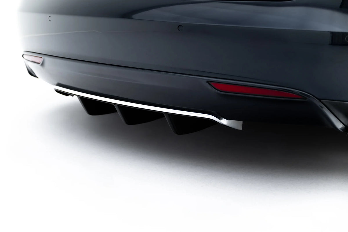 Frontspoiler Lippe, Seitenschweller, Heckdiffusor V.2 Tesla Model S MK1