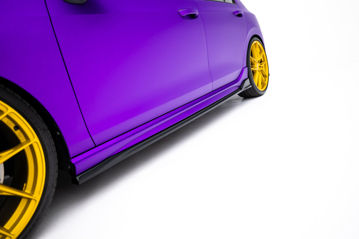 Frontspoiler Lippe, Seitenschweller, Heckdiffusor V.6 Volkswagen Golf R Hatchback MK8 Facelift