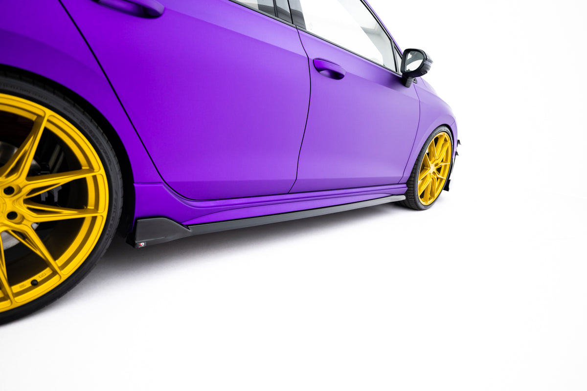 Frontspoiler Lippe, Seitenschweller, Heckdiffusor V.6 Volkswagen Golf R Hatchback MK8 Facelift
