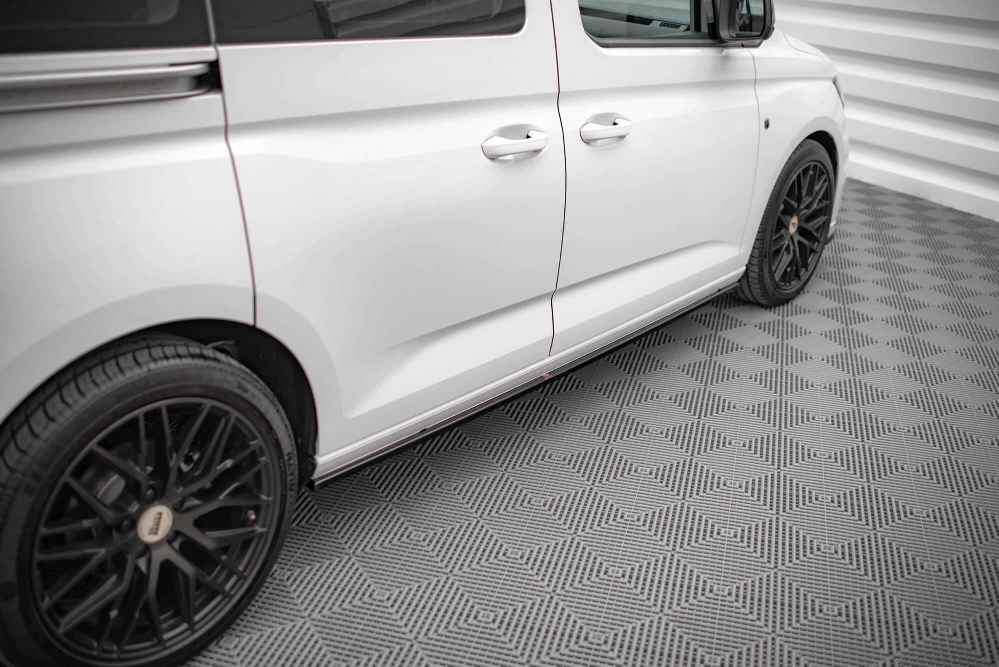 Frontspoiler Lippe Volkswagen Caddy Mk5