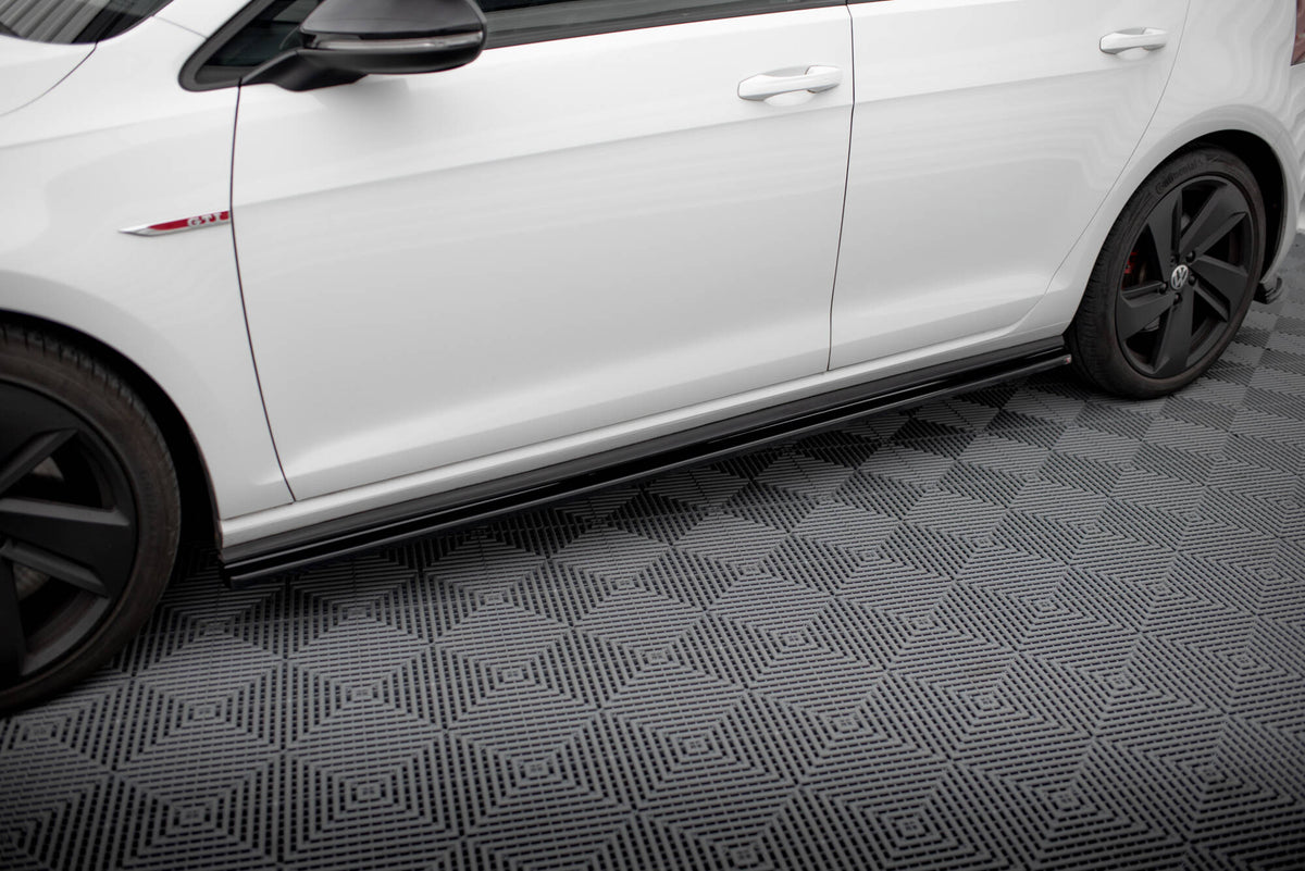 Frontspoiler Lippe, Seitenschweller, Heckdiffusor Volkswagen Golf GTI MK7 Facelift