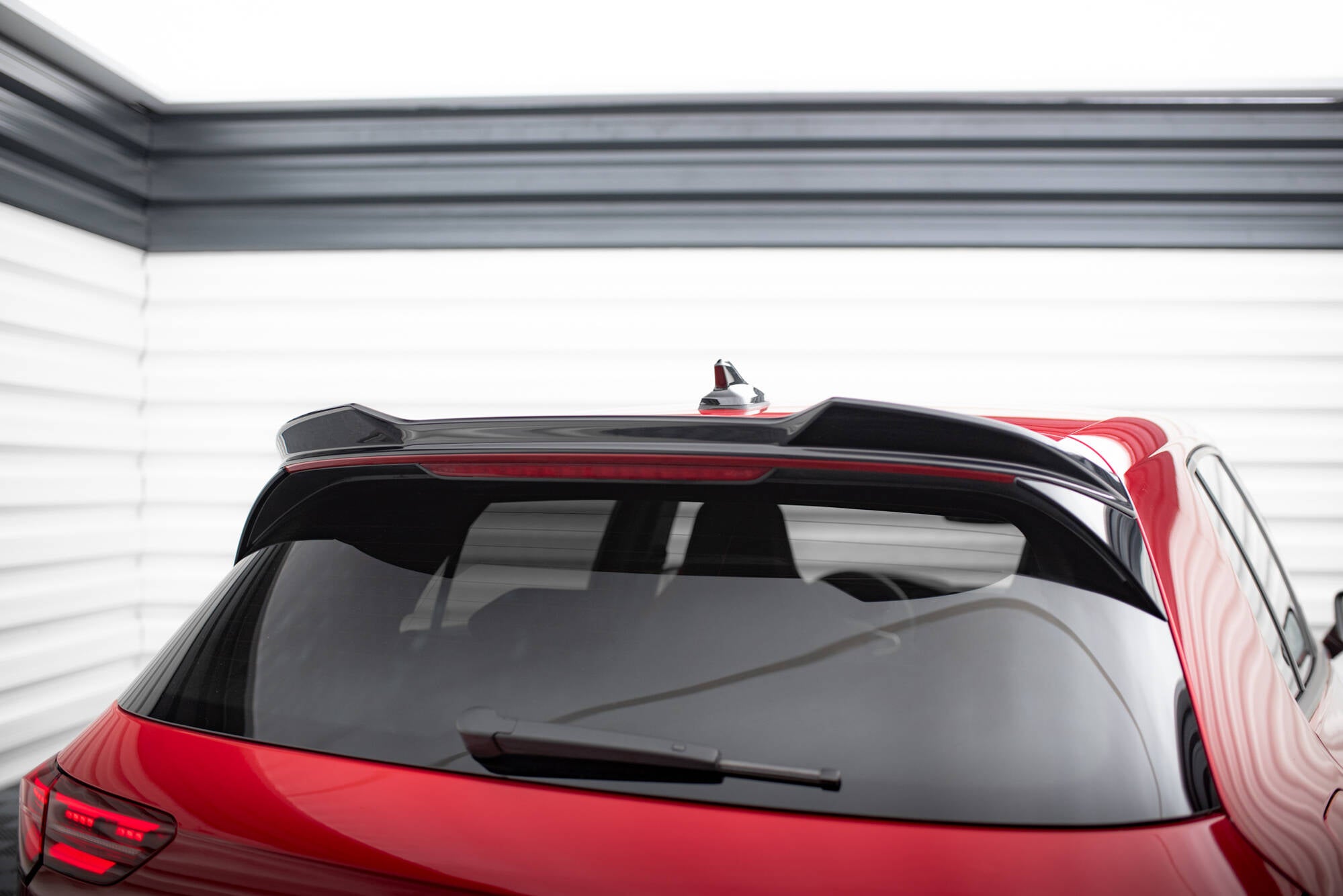 Frontspoiler Lippe, Seitenschweller und Heckdiffusor für Volkswagen Golf R Mk8