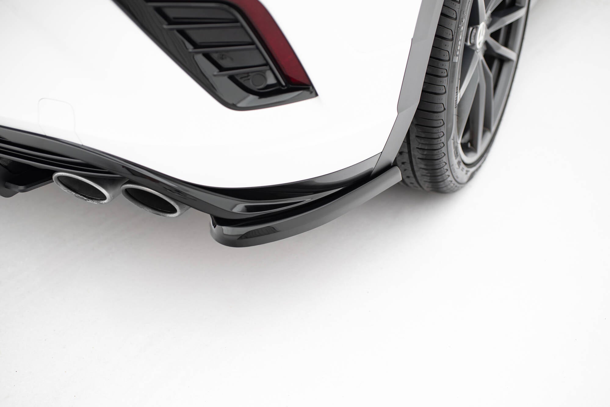 Frontspoiler Lippe, Seitenschweller, Heckdiffusor, Heckseiten Flaps Volkswagen T-Roc R Mk1