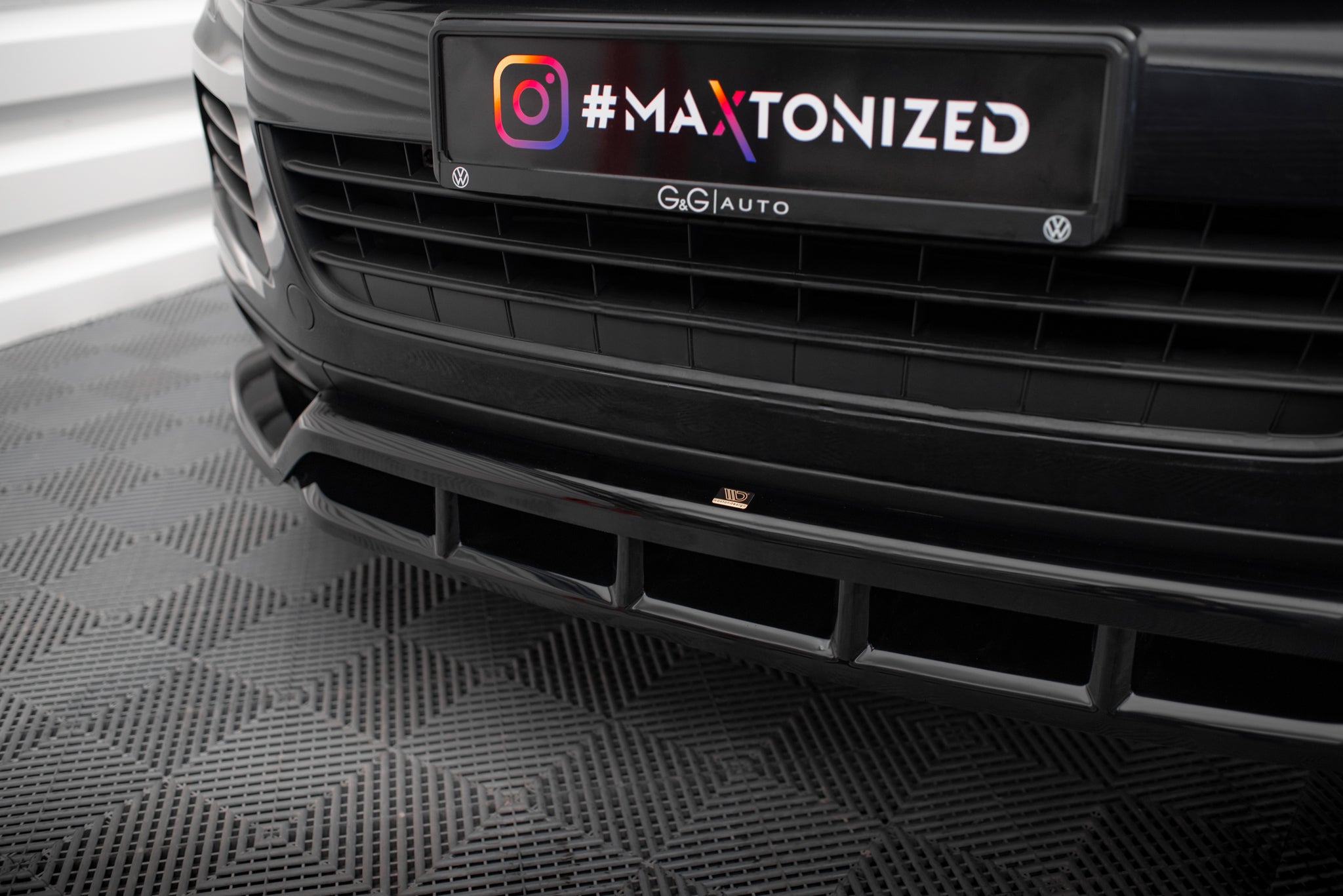 Frontspoiler Lippe, Seitenschweller, Heckdiffusor Volkswagen Touareg MK2