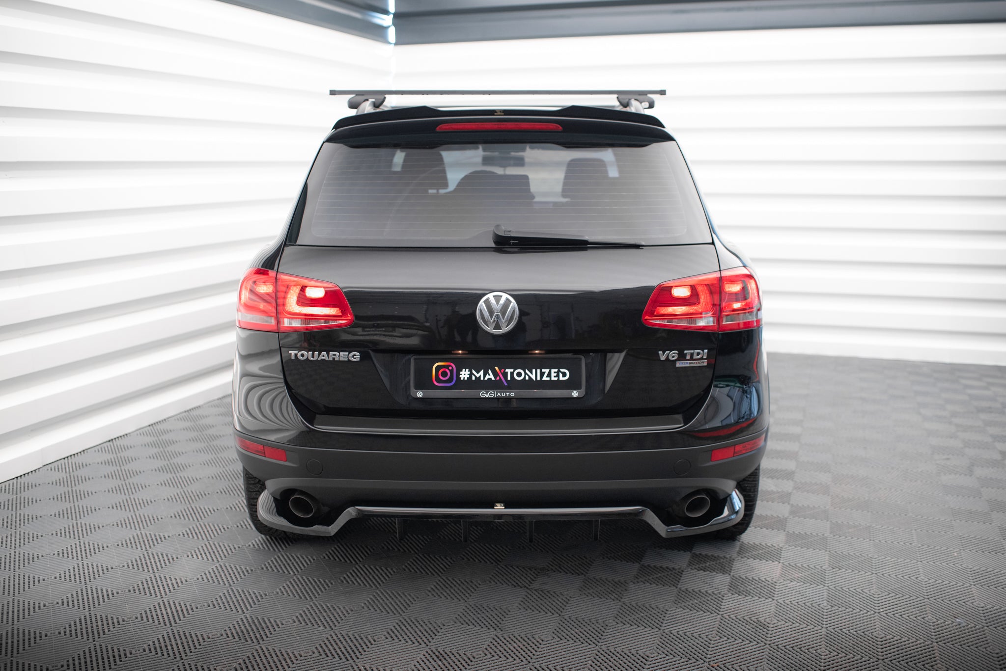 Frontspoiler Lippe, Seitenschweller, Heckdiffusor Volkswagen Touareg MK2