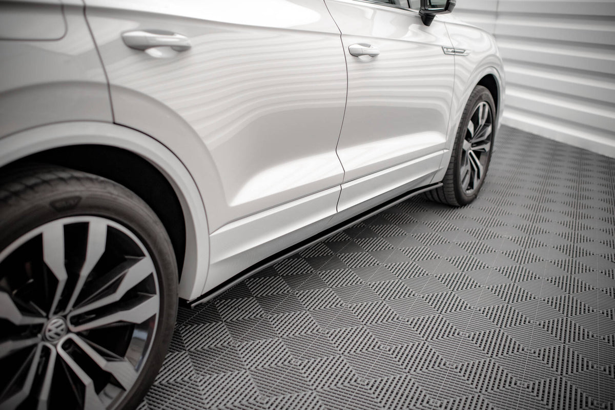 Frontspoiler Lippe, Seitenschweller, Heckdiffusor Volkswagen Touareg R-Line MK3