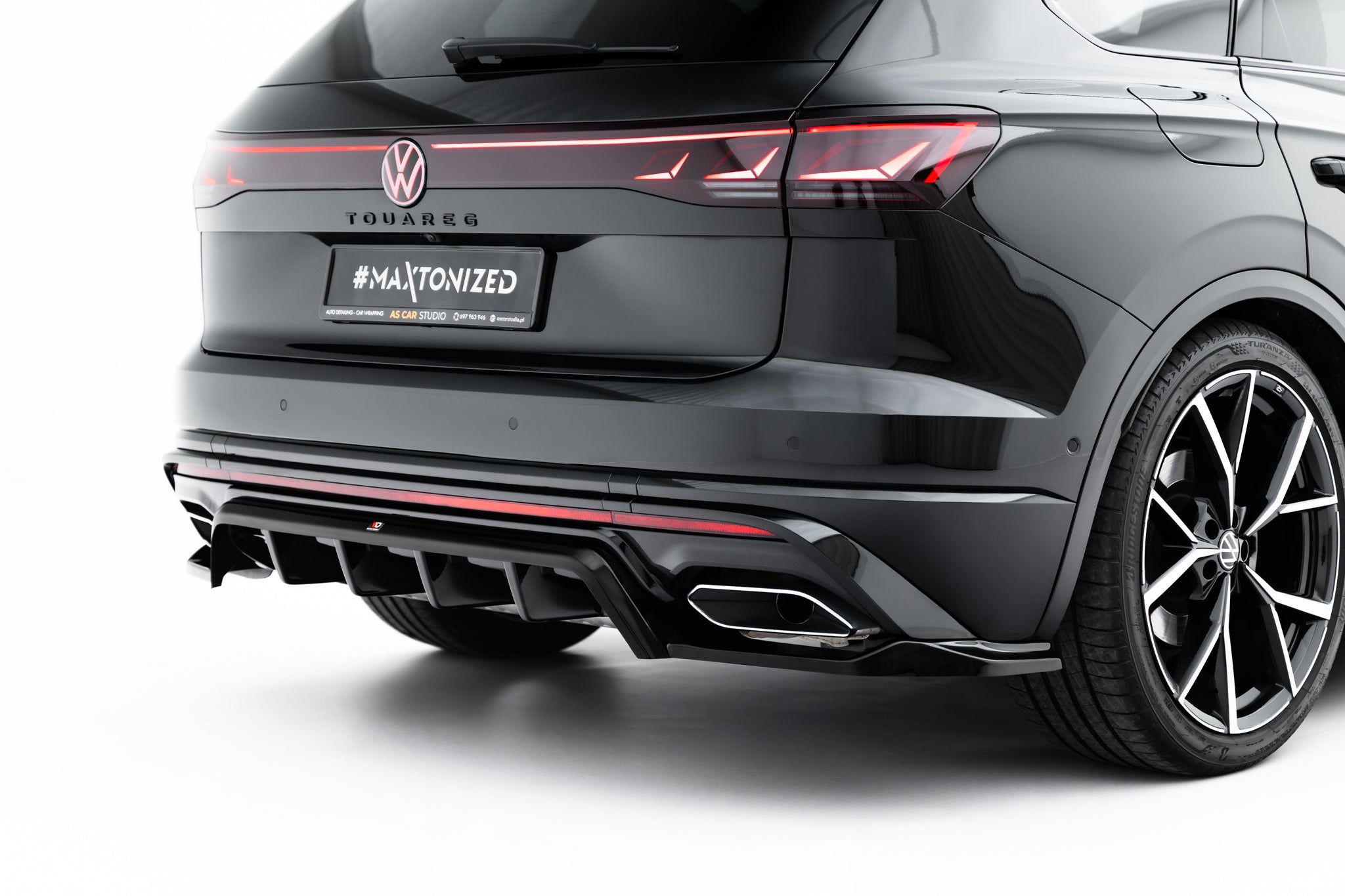 Frontspoiler Lippe, Seitenschweller, Heckdiffusor Volkswagen Touareg R-Line MK3 Facelift