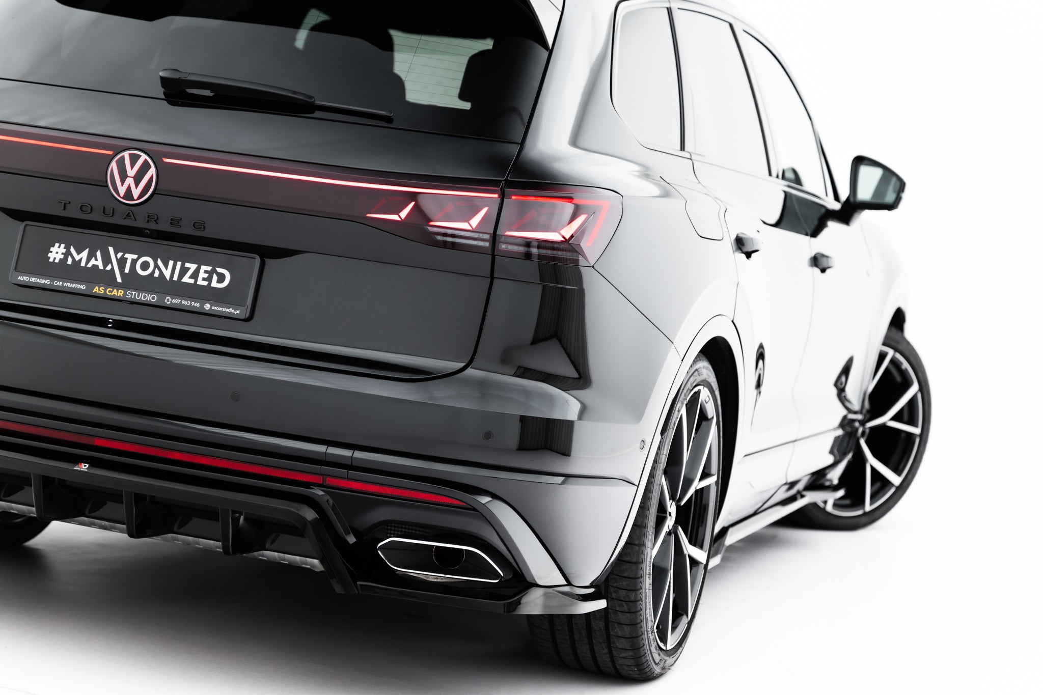 Frontspoiler Lippe, Seitenschweller, Heckdiffusor Volkswagen Touareg R-Line MK3 Facelift