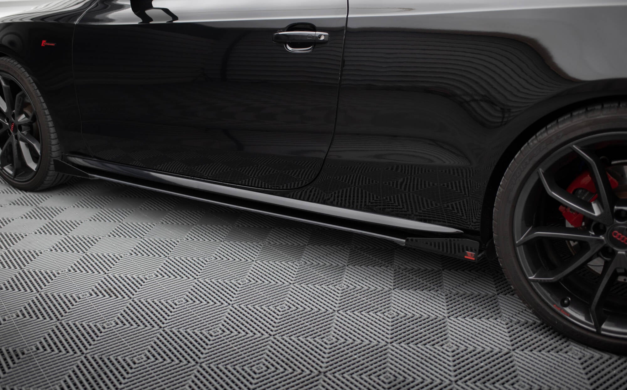 Heckseiten Flaps Audi A5 / A5 S-Line / S5 Coupe / Cabrio 8T / 8T Facelift