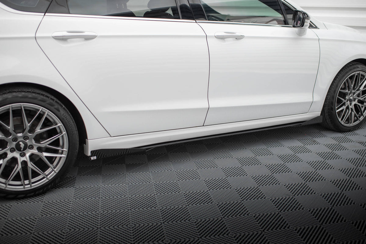 Heckseiten Flaps Ford Mondeo Sport MK5 Facelift / Fusion Sport MK2 Facelift