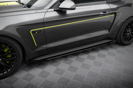 Heckseiten Flaps Ford Mustang GT MK6