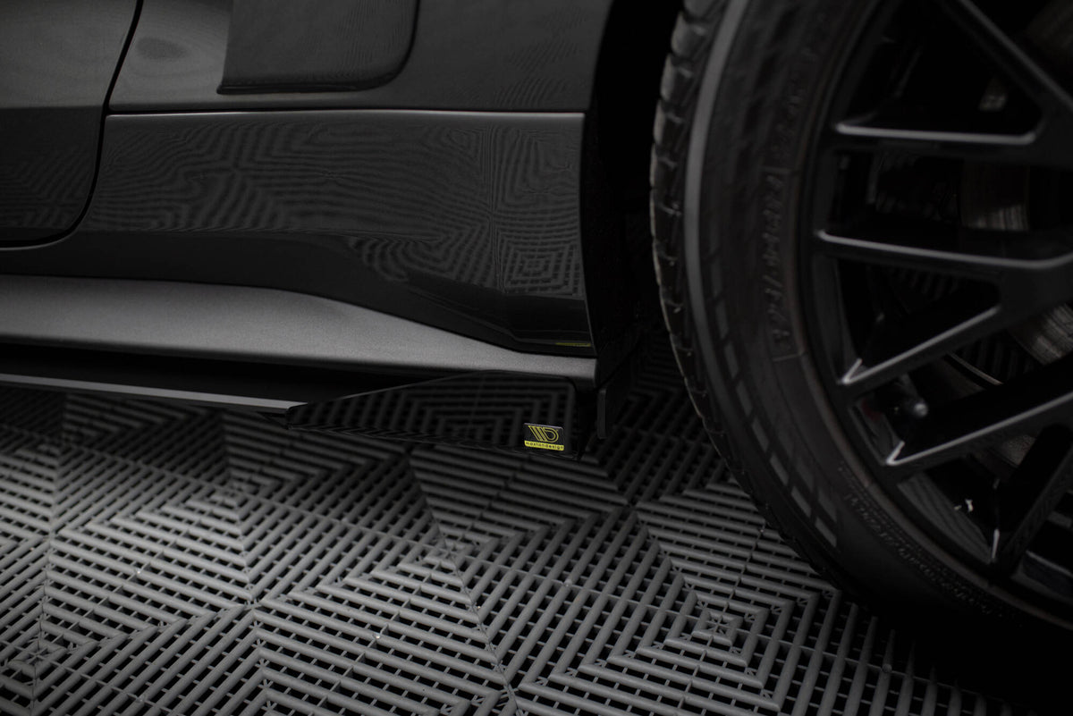 Heckseiten Flaps Ford Mustang GT MK6