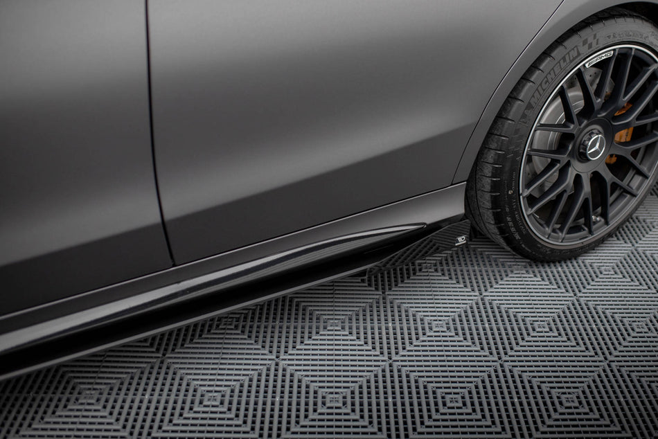 Heckseiten Flaps Mercedes-AMG C63 Sedan / Estate W205 Facelift