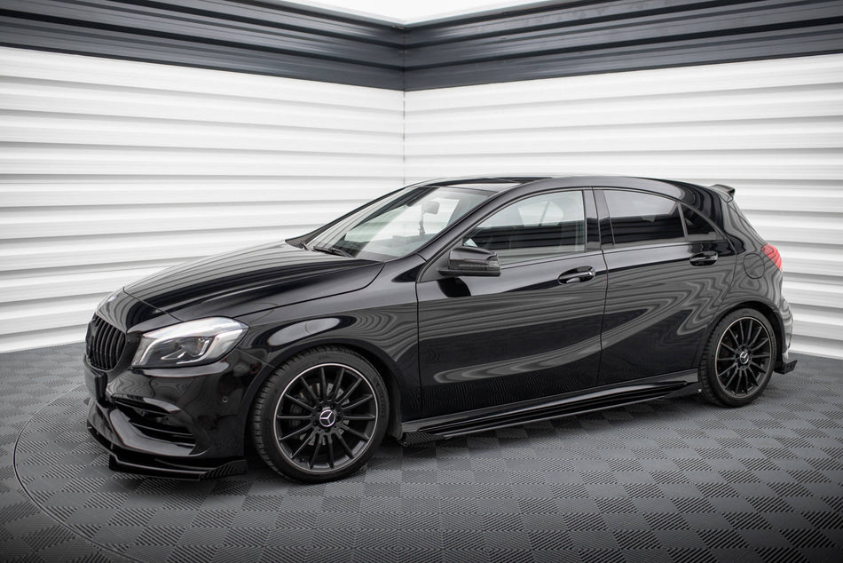 Heckseiten Flaps Mercedes-Benz A AMG-Line W176 Facelift