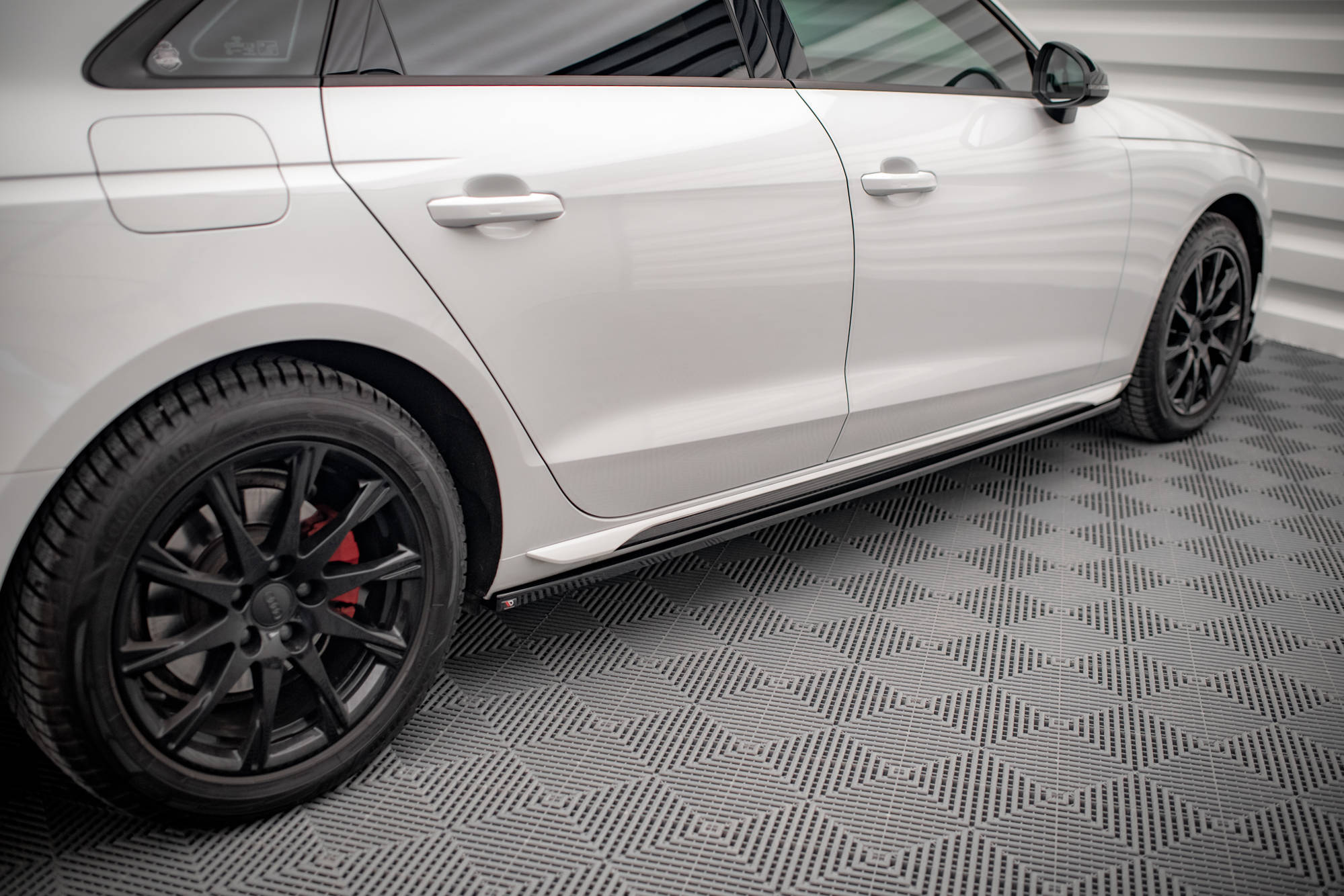 Seitenschweller Audi A4 B9 Facelift