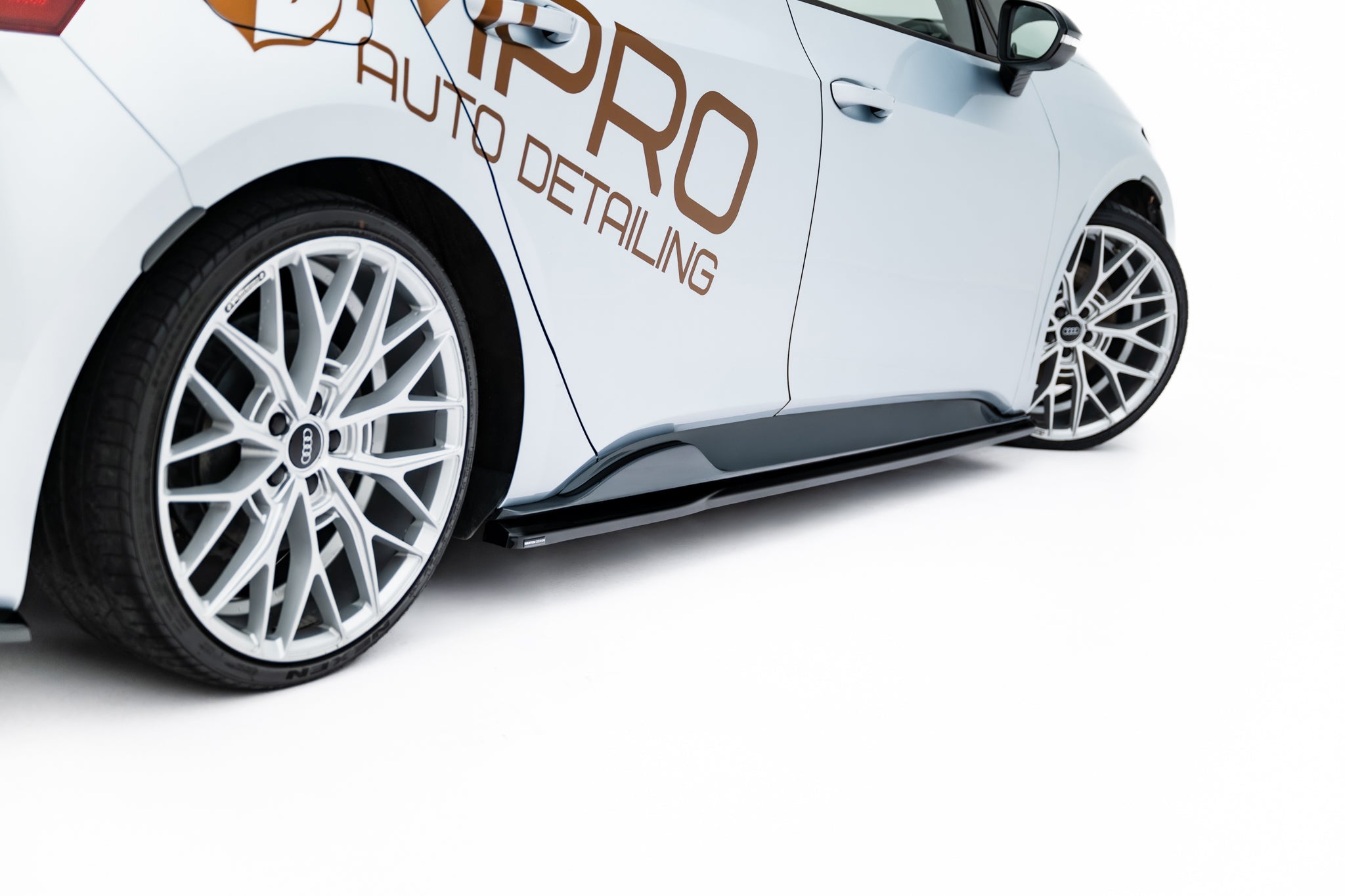 Seitenschweller Cupra Born MK1