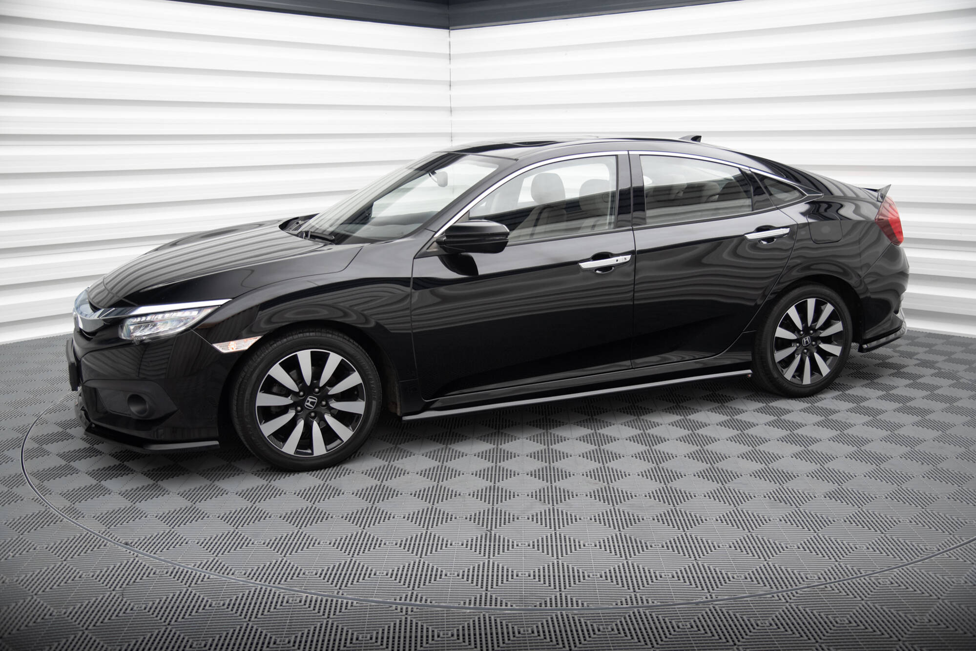 Seitenschweller Honda Civic Sedan Mk10 / Mk10 Facelift