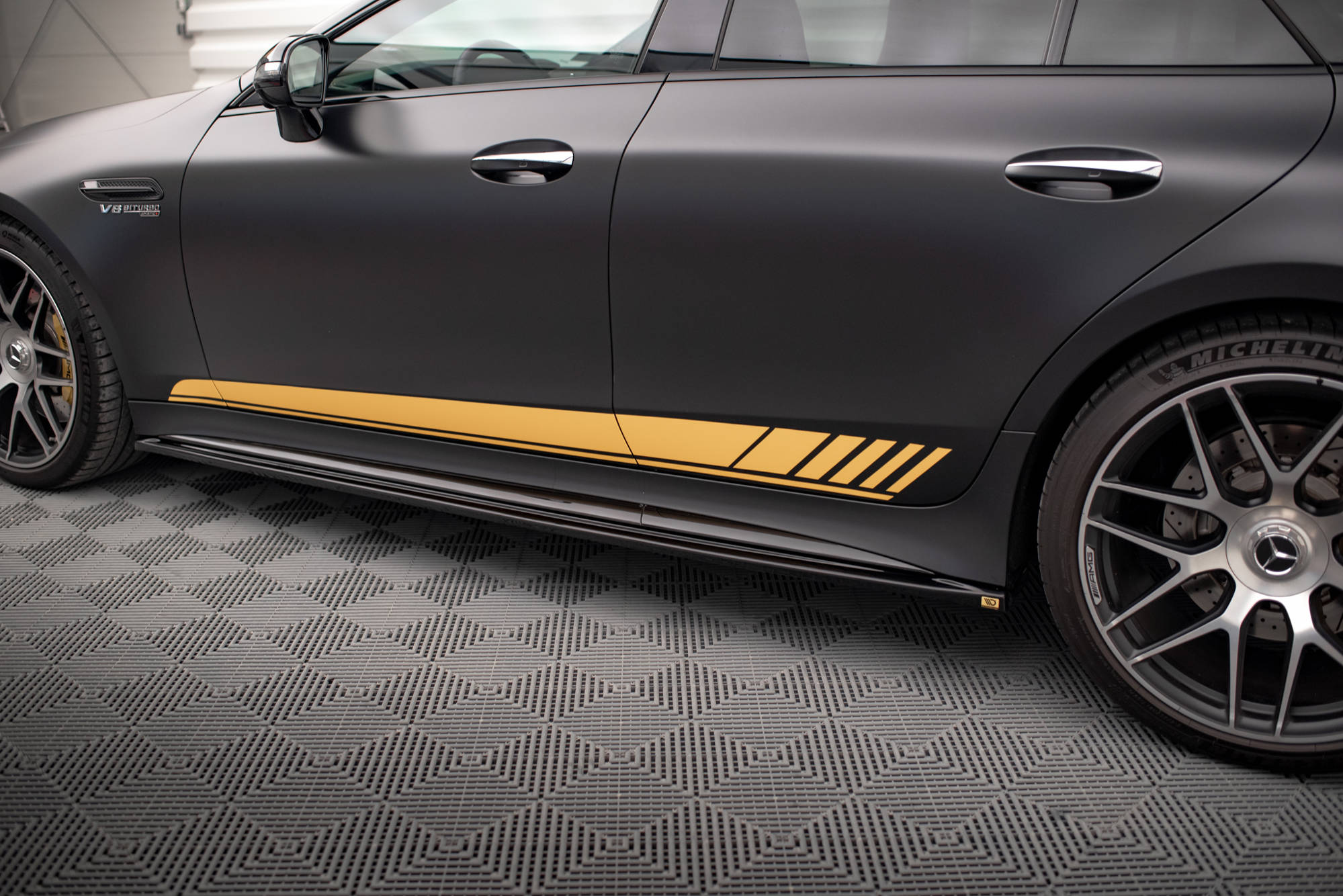Seitenschweller Mercedes-AMG GT 63S 4-Door Coupe