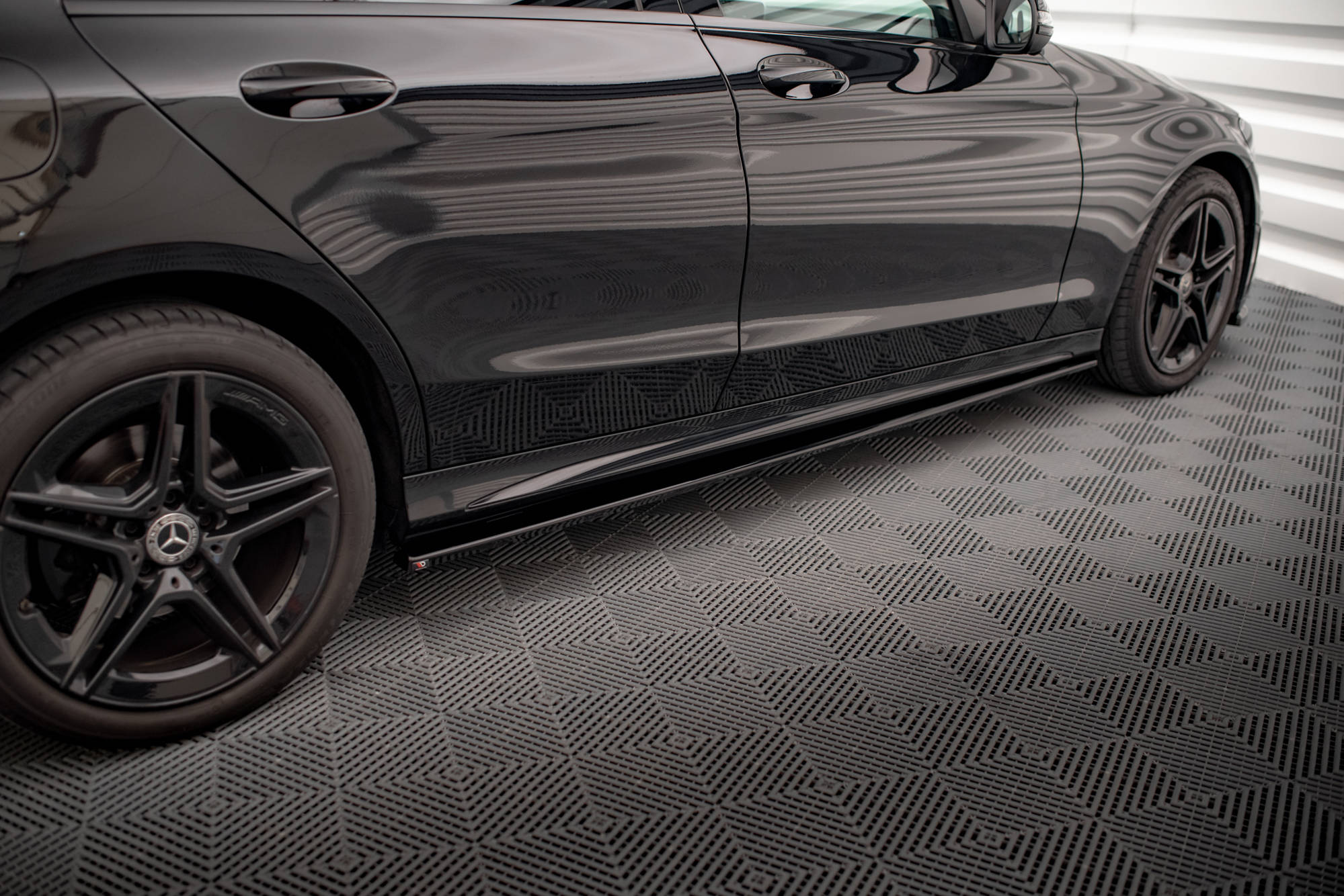 Seitenschweller Mercedes-Benz C43 AMG-Line Sedan / Estate W205 / S205 Facelift