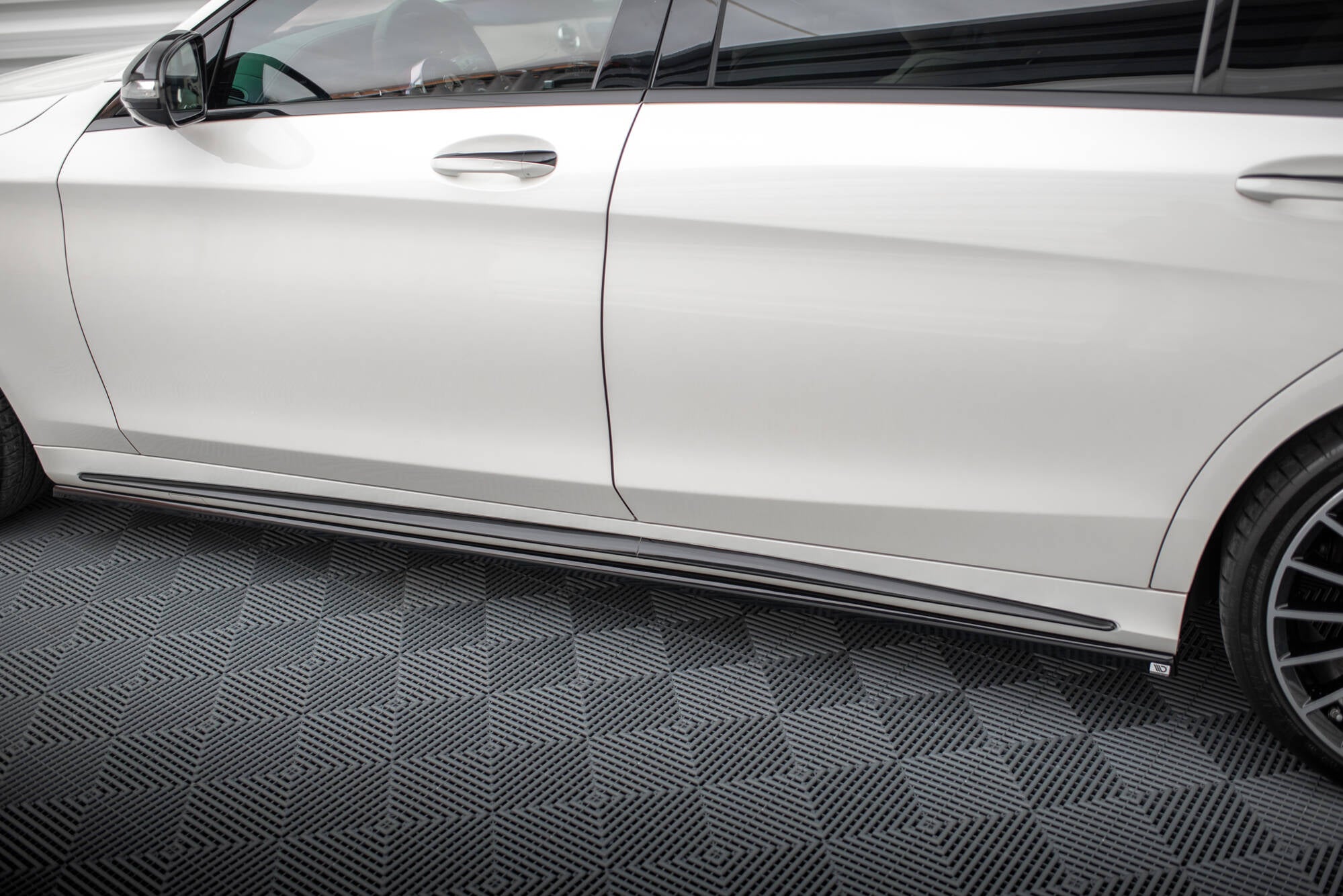 Seitenschweller Mercedes-Benz S Lang AMG-Line W222