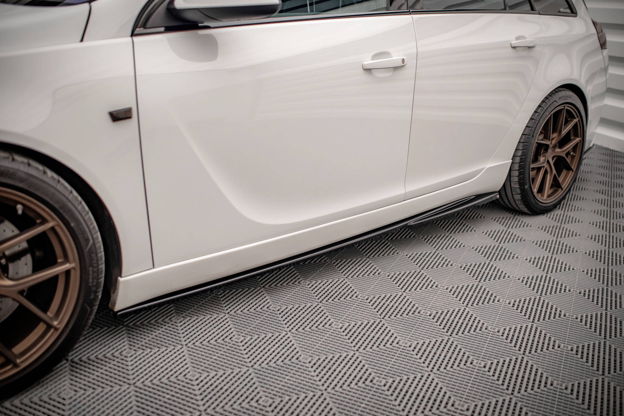Seitenschweller Opel Insignia Mk1 OPC