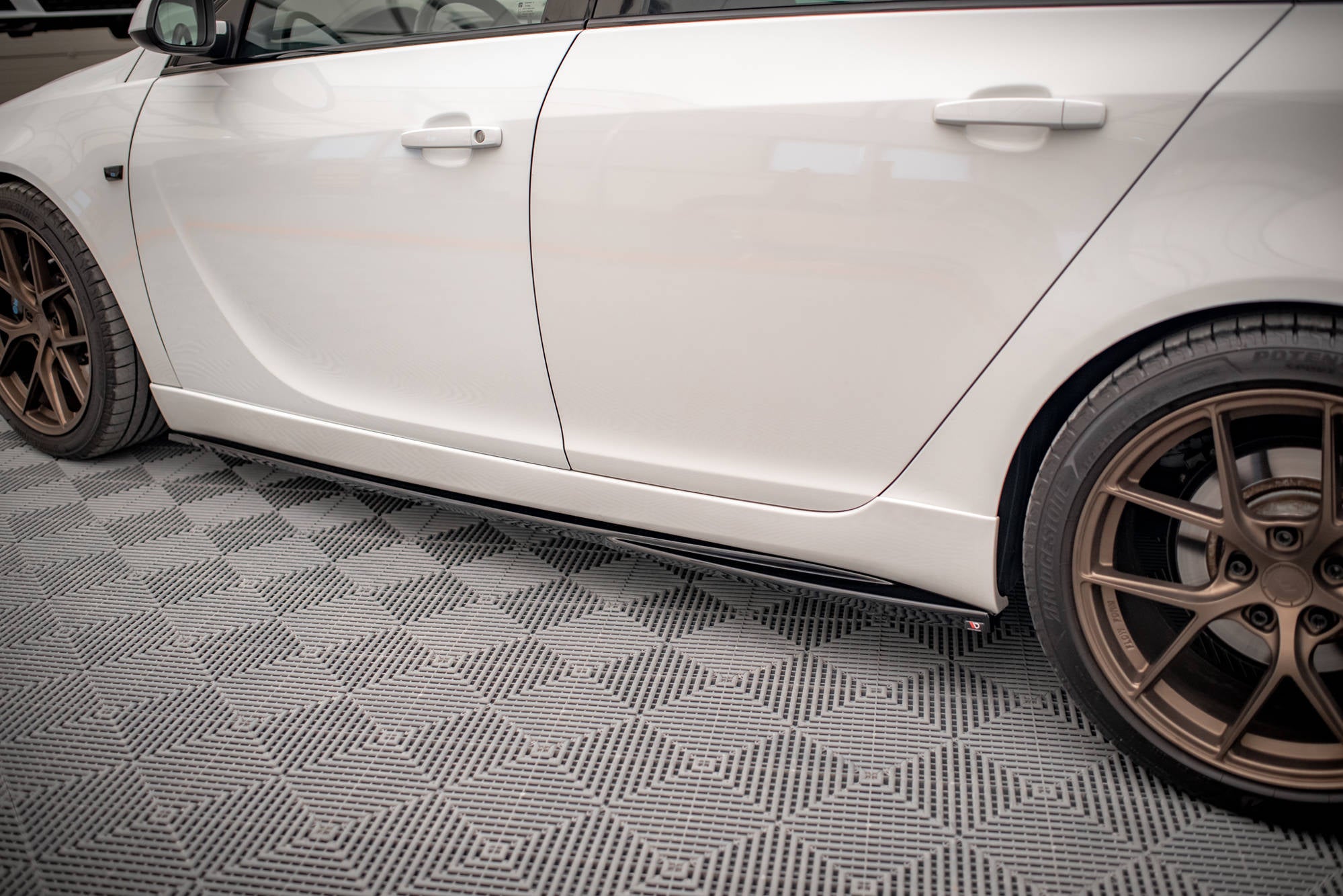 Seitenschweller Opel Insignia Mk1 OPC